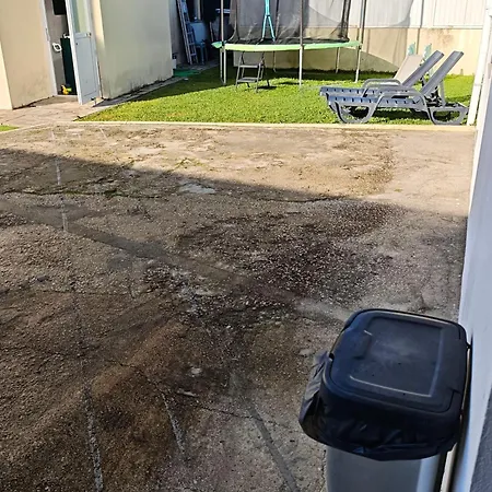 Relax & Pool 度假居 *