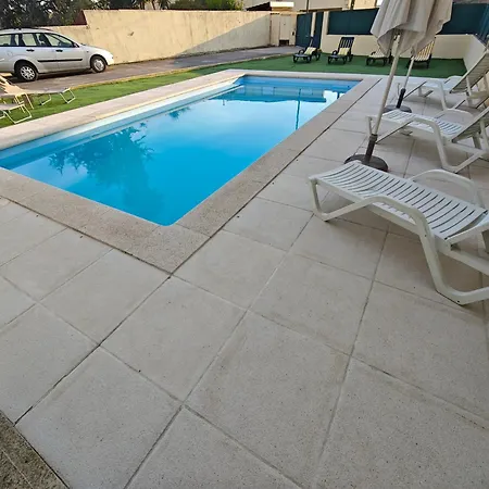 Relax & Pool