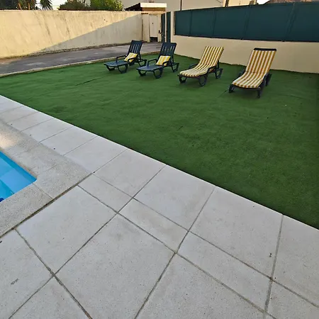 Relax & Pool 펜션 에스모리츠